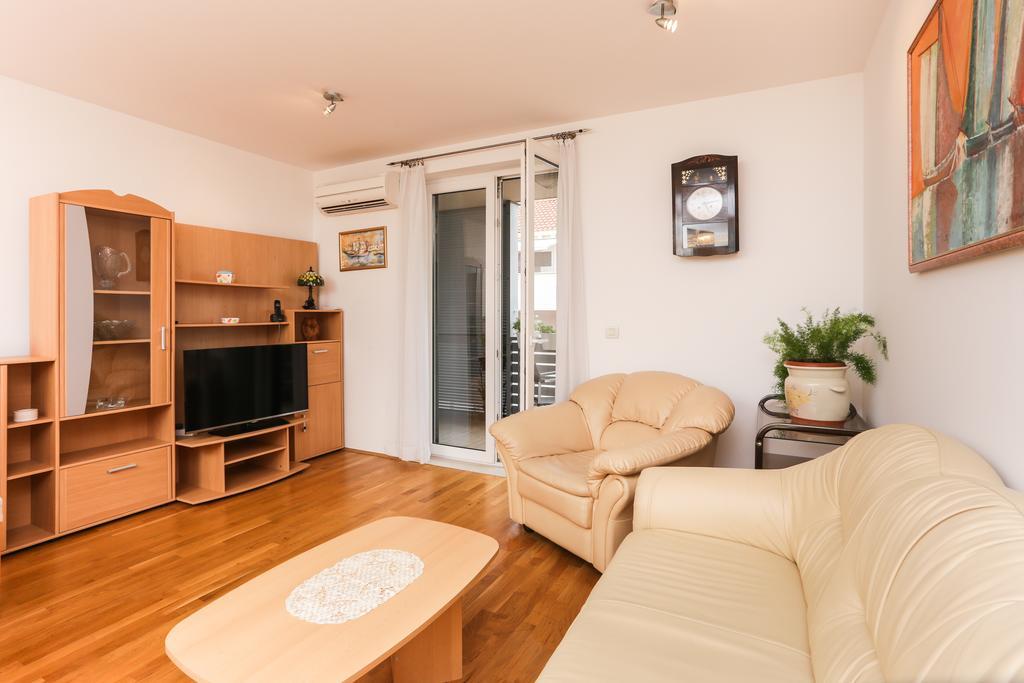 Apartment Larissa Ragusa Esterno foto